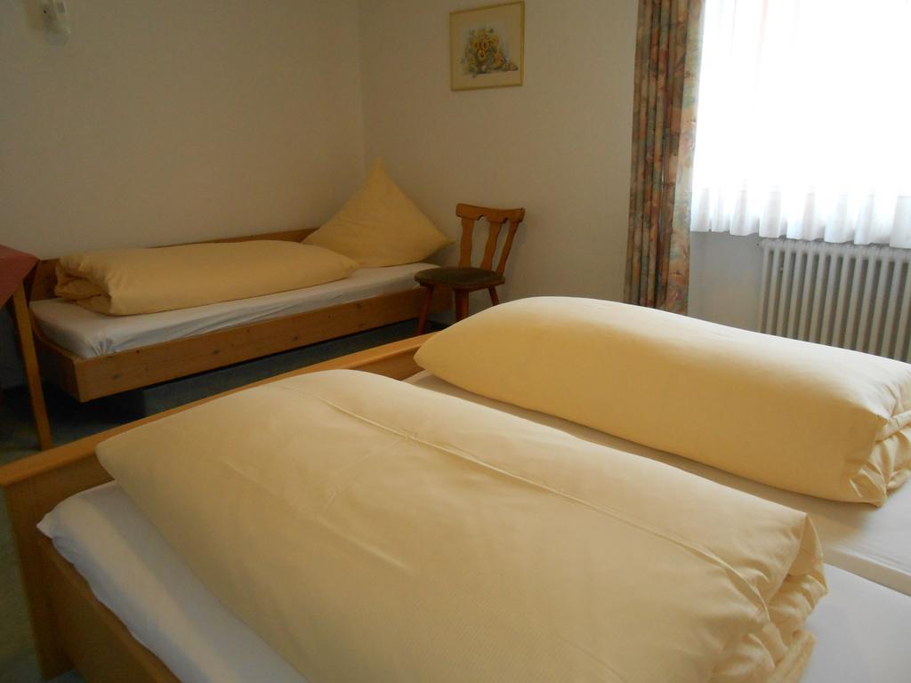 Landgasthof Schutzen Hotel Tengen Стая снимка