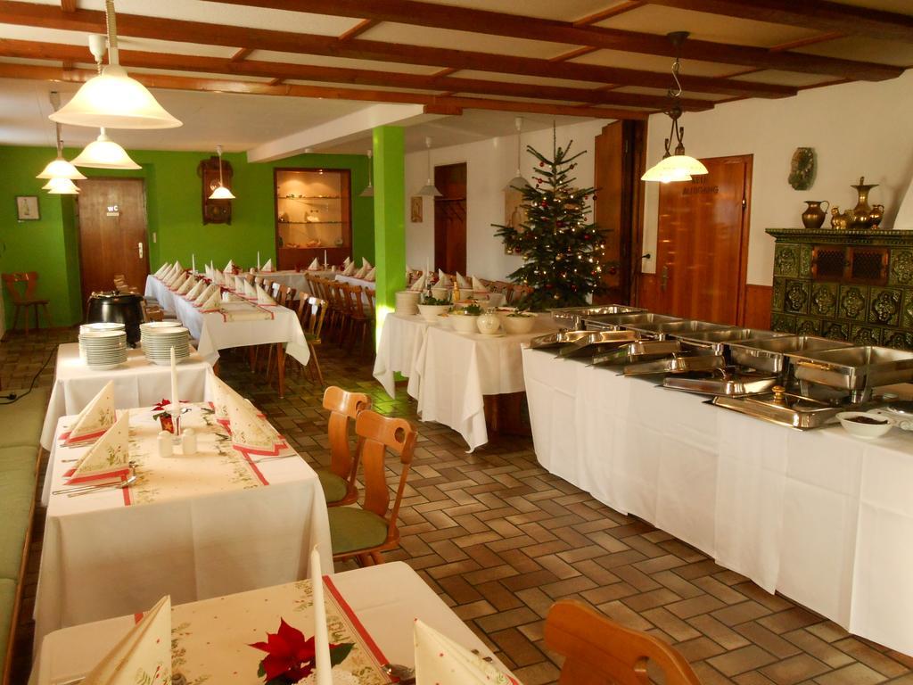 Landgasthof Schutzen Hotel Tengen Екстериор снимка