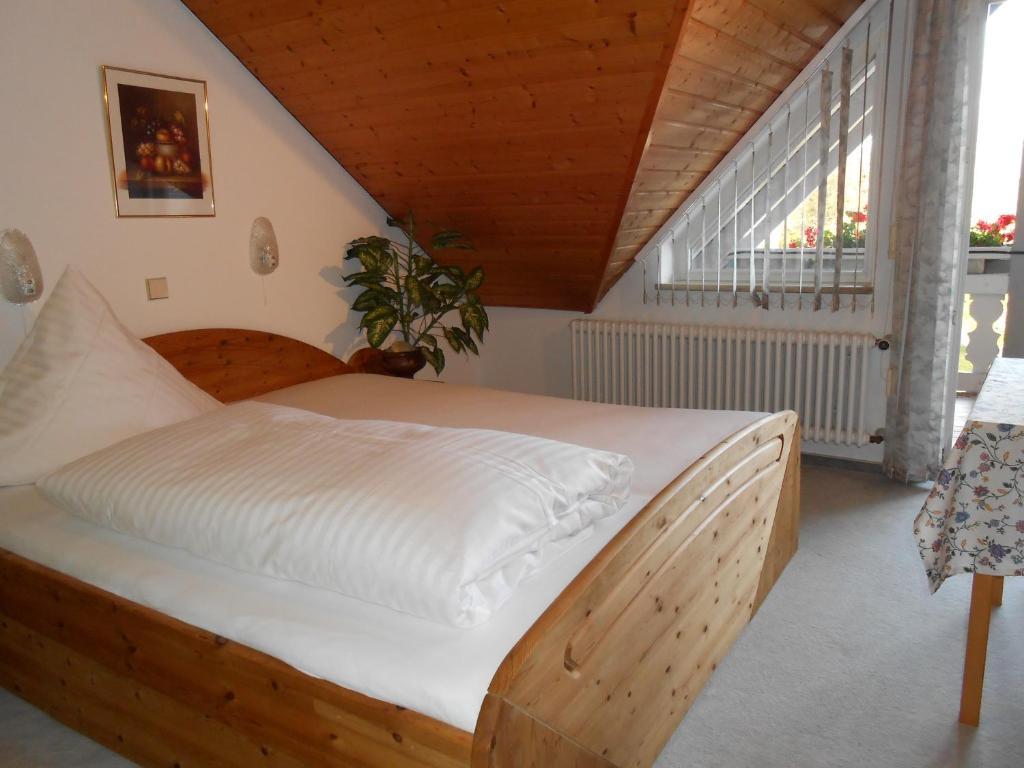 Landgasthof Schutzen Hotel Tengen Стая снимка